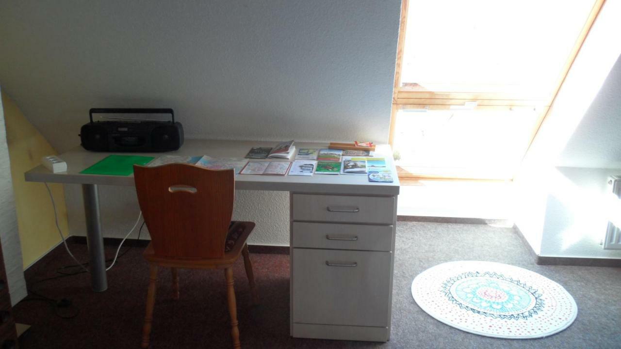 Apartment Unterm Dach Висмар Экстерьер фото