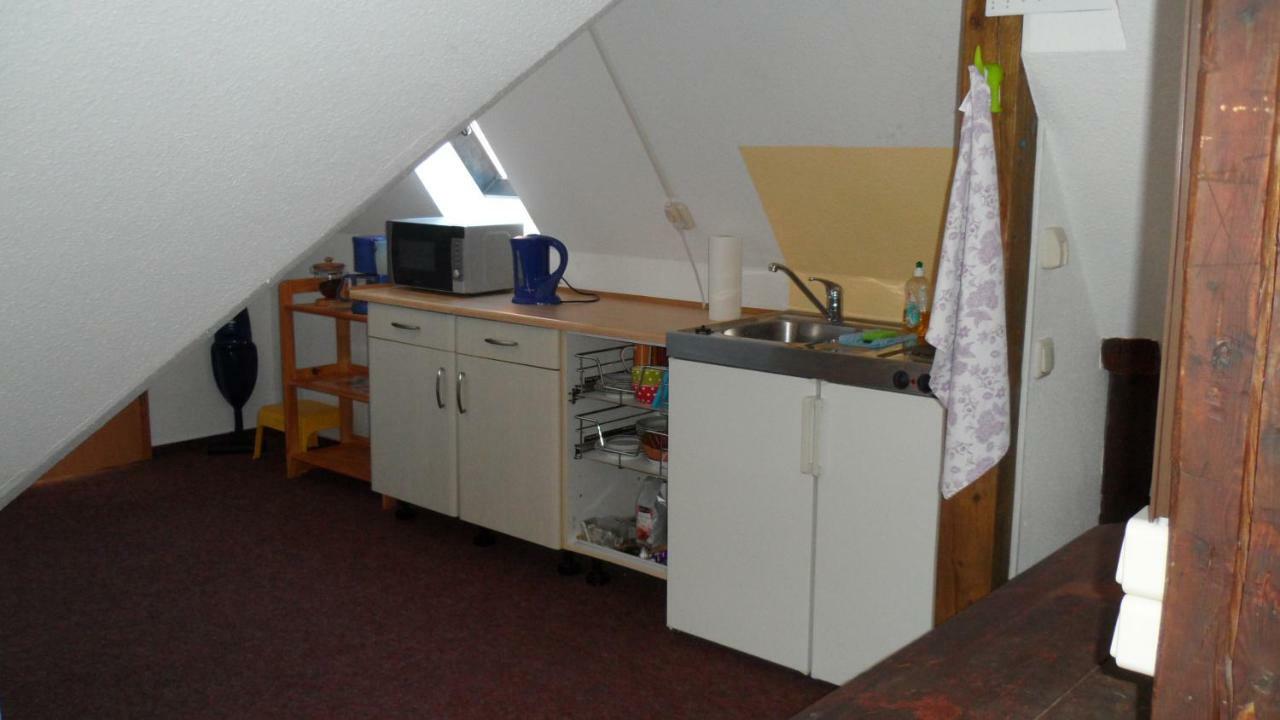 Apartment Unterm Dach Висмар Экстерьер фото